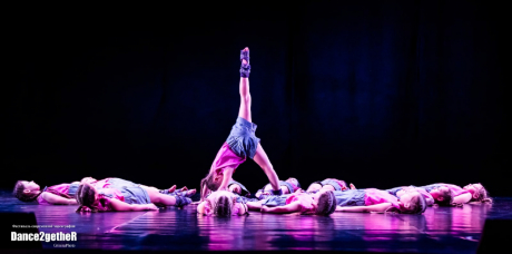 Конкурс DANCE2getheR
